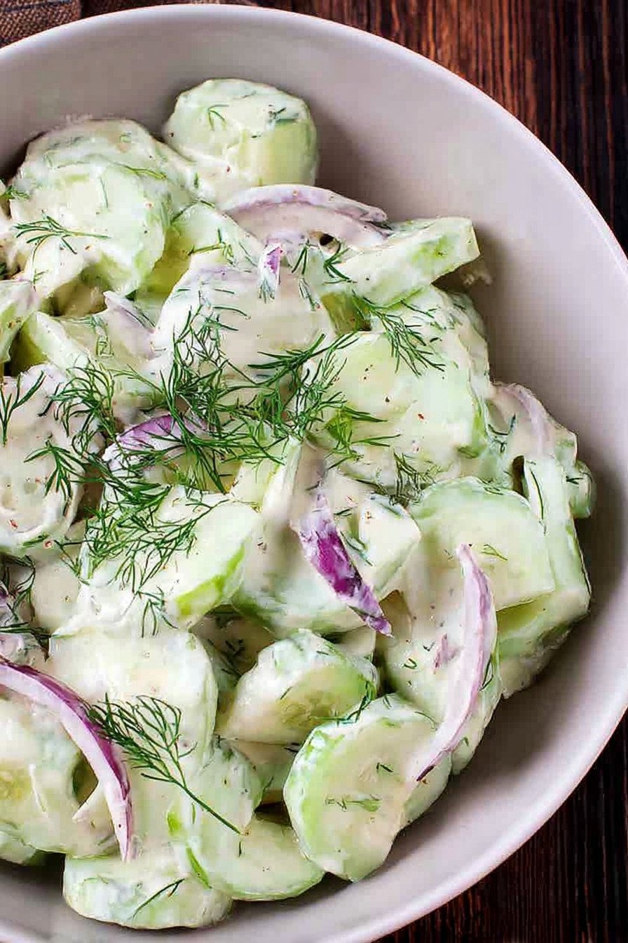 Creamy Old-Fashioned Cucumber Salad with Mayo final result
