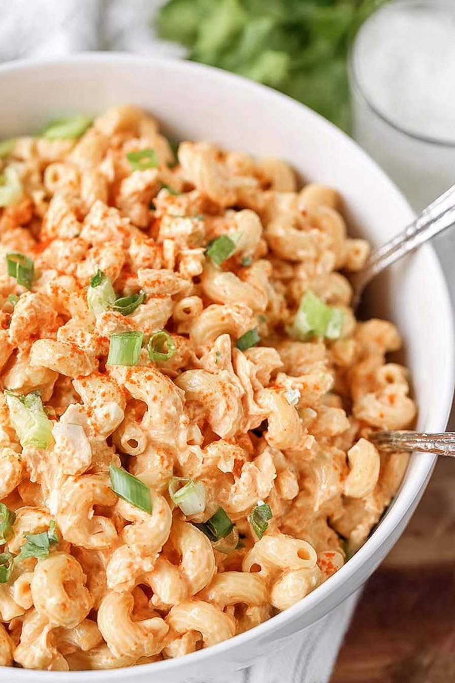 Buffalo Chicken Pasta Salad final result